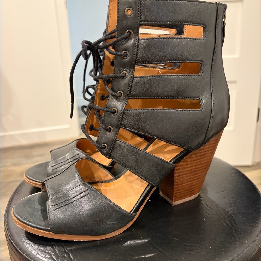 Nine West Black Lace-Up Heeled Sandals